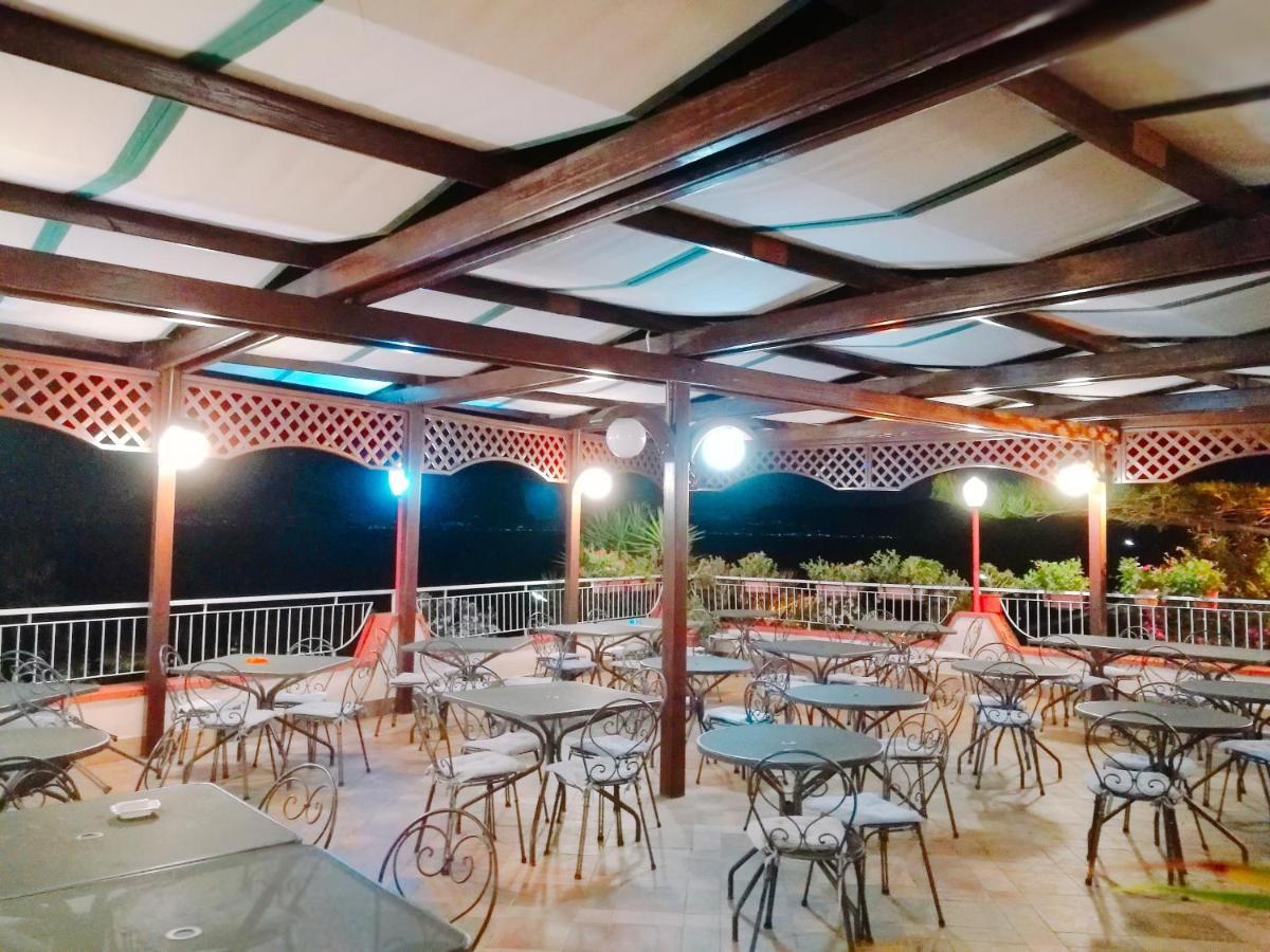 Paradiso Hotel Ristorante Riaci Capo Экстерьер фото