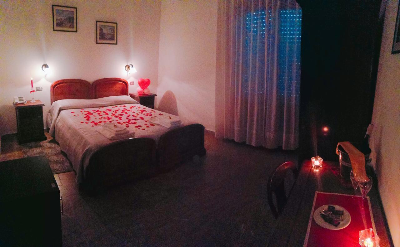 Paradiso Hotel Ristorante Riaci Capo Экстерьер фото